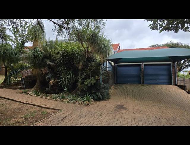 4 BEDROOM HOUSE FOR SALE IN PIERRE VAN RYNEVELD